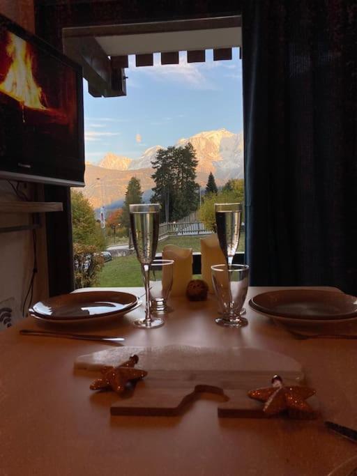 Apartamento La Marmotte: Vue Mont Blanc, Terrasse, Parking Combloux Exterior foto