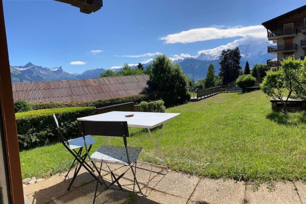 Apartamento La Marmotte: Vue Mont Blanc, Terrasse, Parking Combloux Exterior foto
